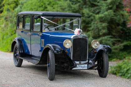 Wedding Car by Pat Divilly
