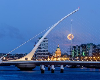 Hunters Moon Dublin by John Coveney