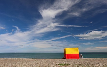 Highly Commended: Bray Beach Hut by Gerry Donovan