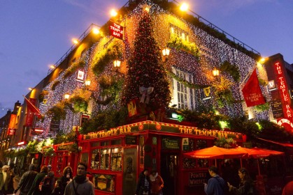 The Temple Bar in lights by Aoife Carty