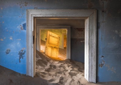 Enter by Richard Boyle